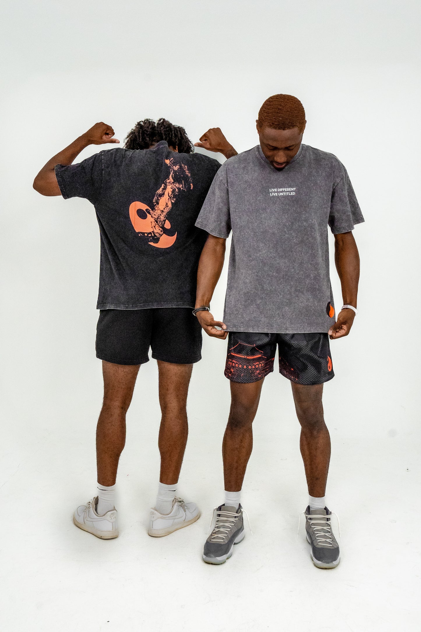 LIFESTYLE TEE.