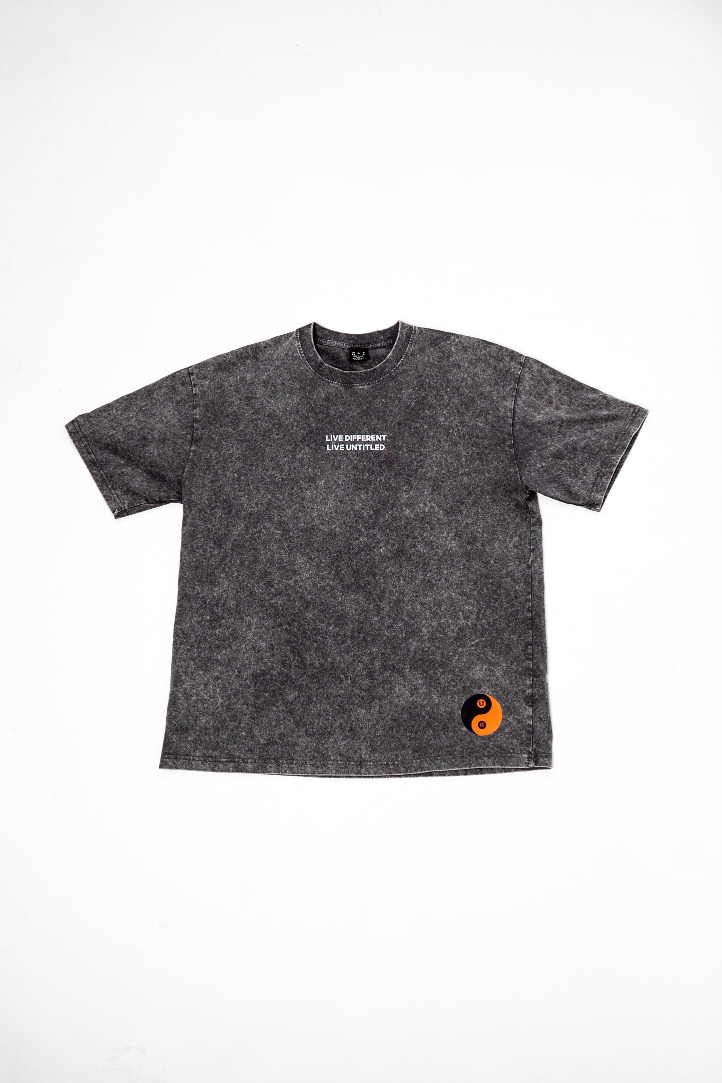 LIFESTYLE TEE.