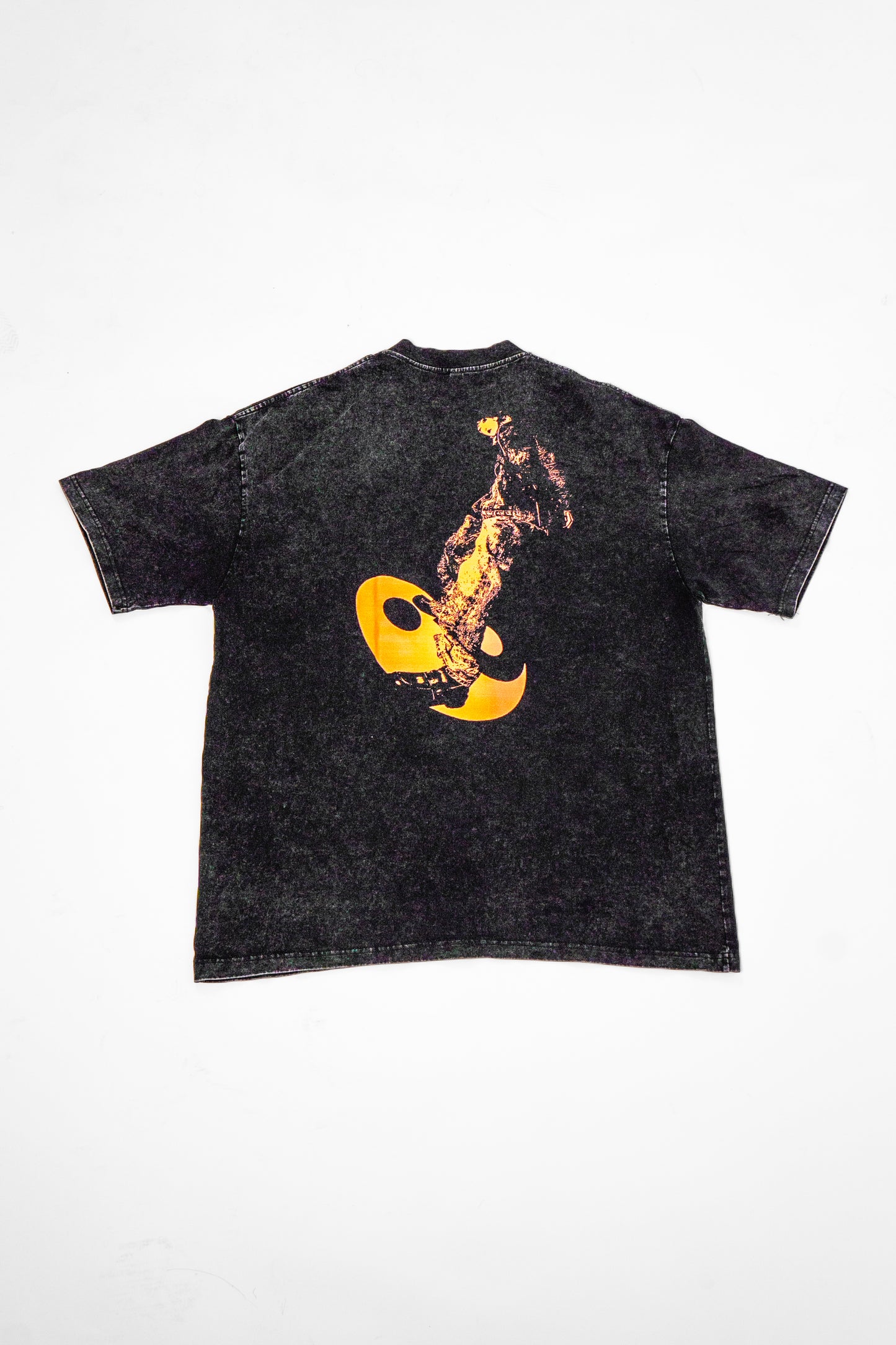 LIFESTYLE TEE.