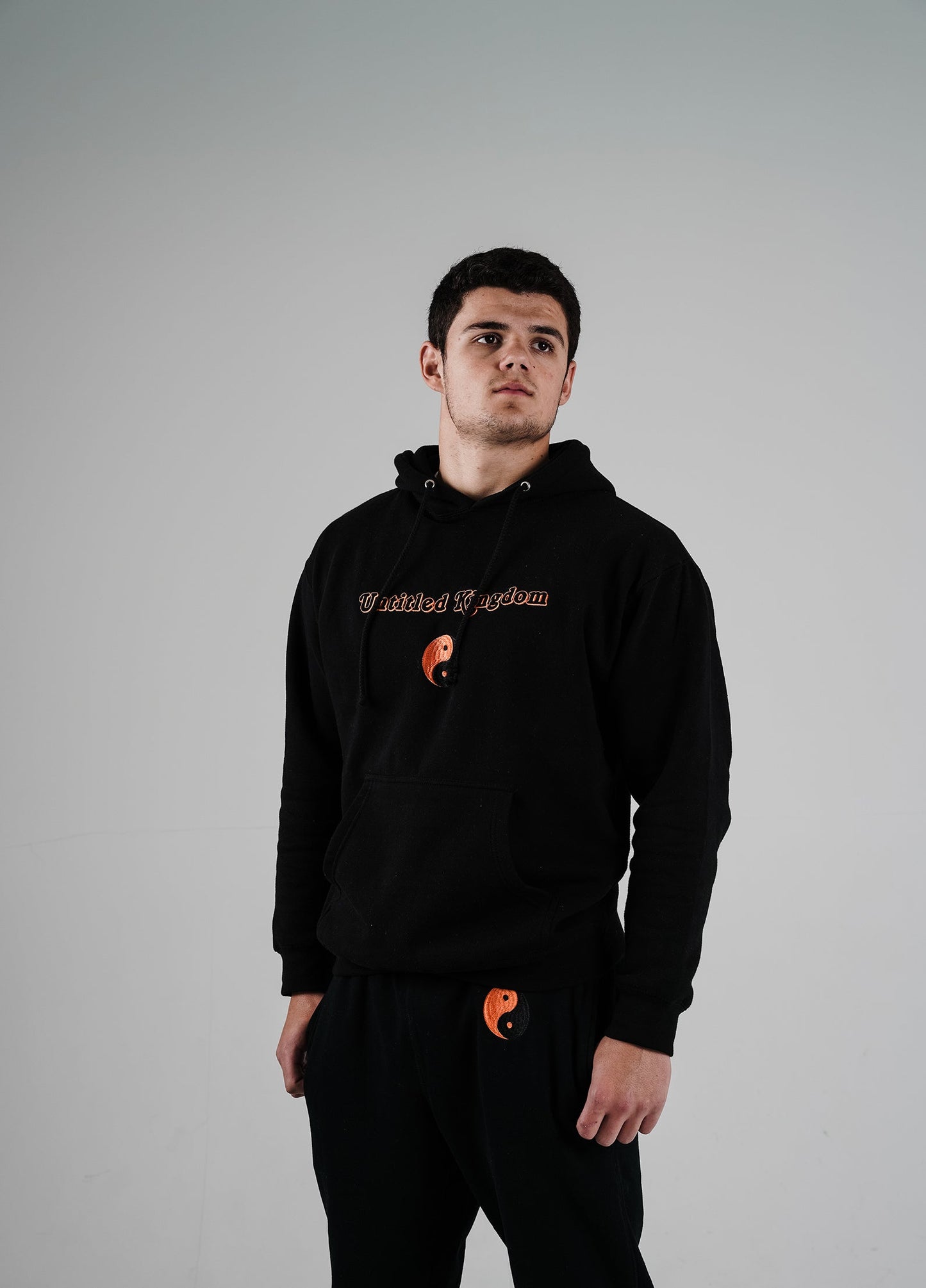 ESSENTIALS HOODIE.