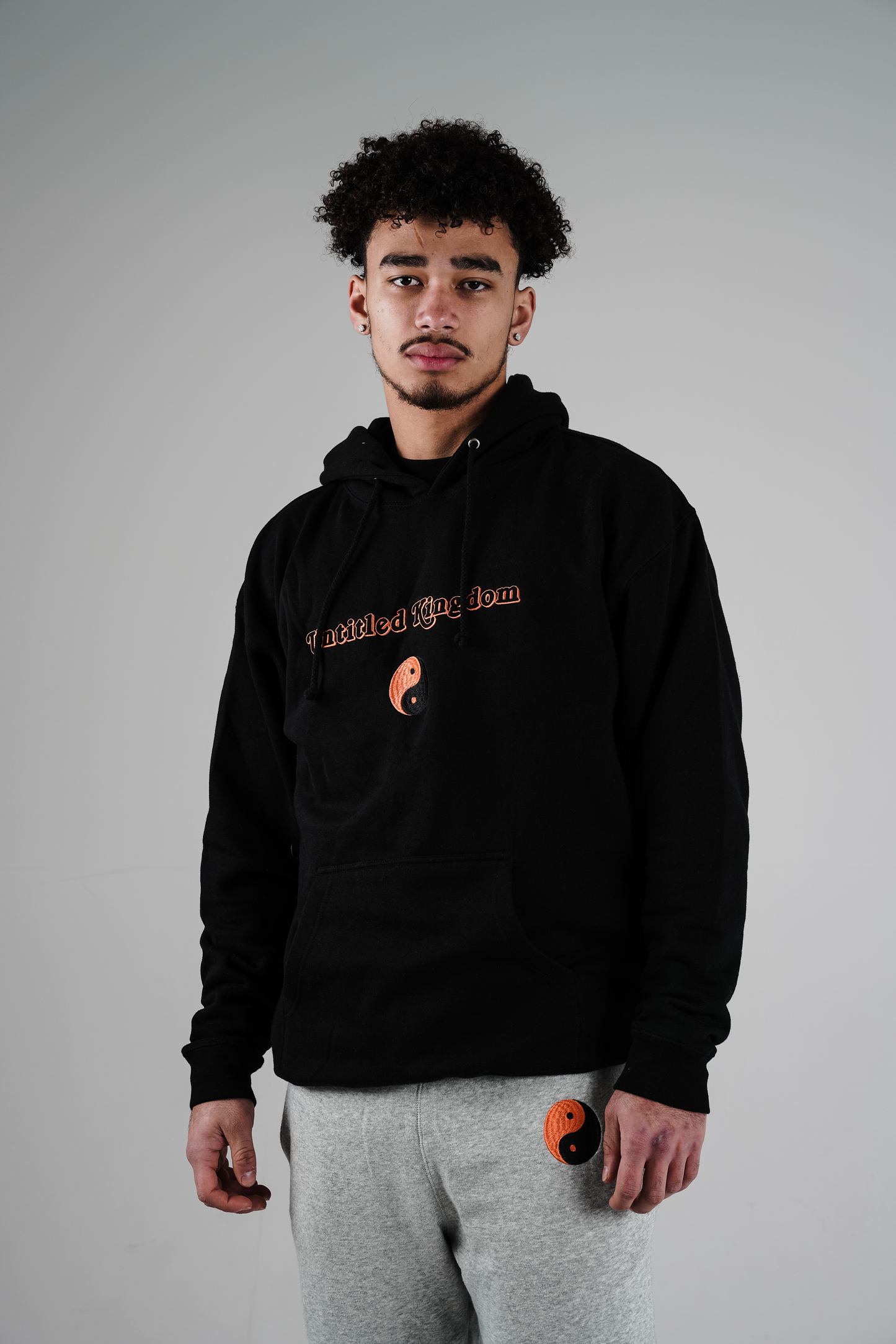 ESSENTIALS HOODIE.